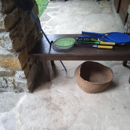 D'hotes Du Peras לינה וארוחת בוקר סן-ז'אן-דו-גאר